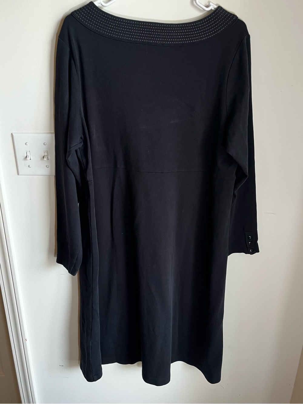 Lands' End Black Boatneck Long-Sleeve Dress Button Detail Modest Size 1X 16W/18W - Picture 3 of 9